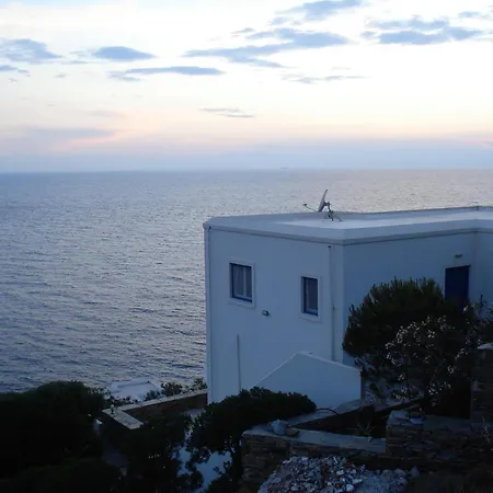 Smaragda's Sunset Kythnos Island